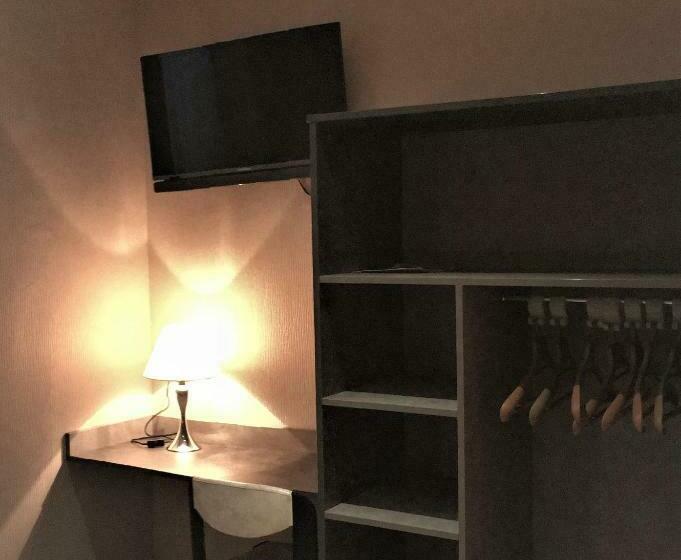 Номер Стандарт, Hôtel Des Voyageurs