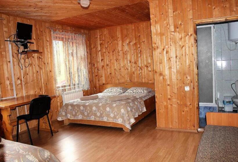 Семейный Номер, три брати