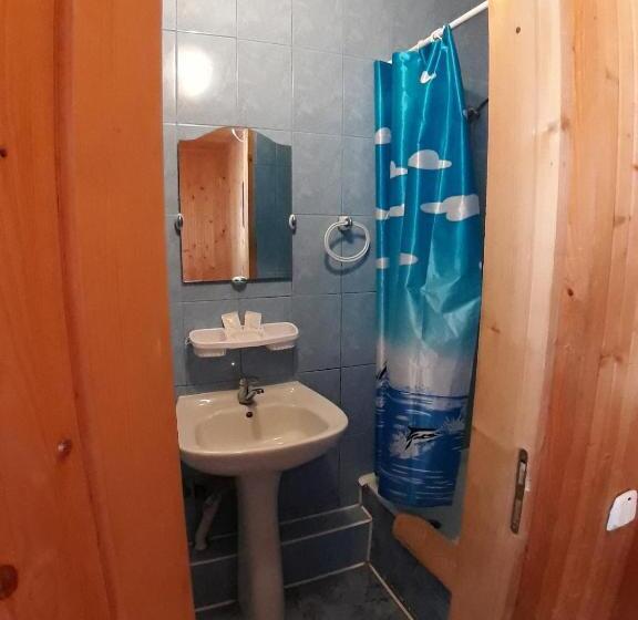 Люкс, три брати