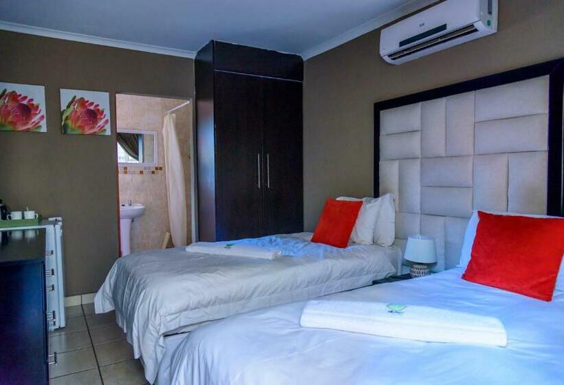 스탠다드 룸, Hlulani Guest House