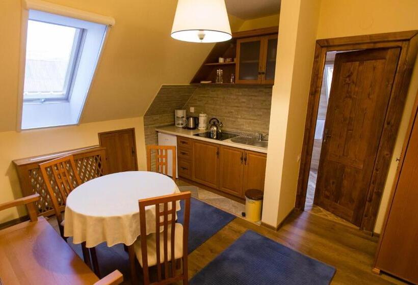 Апартаменты 1 Спальня, Vila Anna