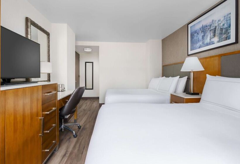 اتاق استاندارد با 2 تخت دوبل, Doubletree By Hilton Hotel New York City   Chelsea