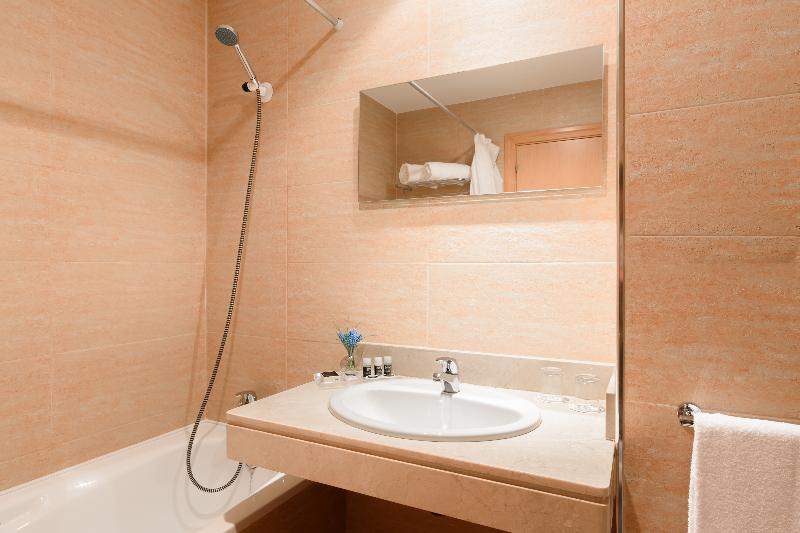 Номер Стандарт Кровать Кинг Адаптированный для Инвалидов, Hilton Garden Inn Seattle  Issaquah