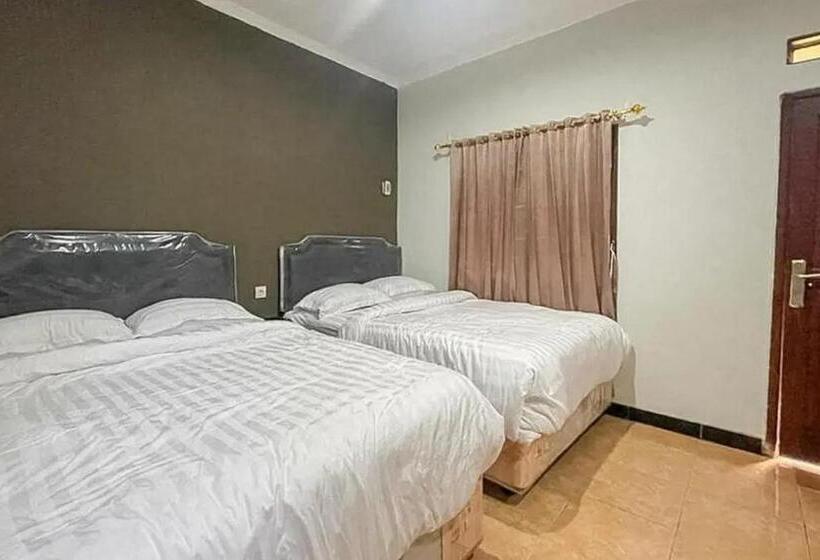 Номер Стандарт, Villa Kampoeng City Wonosalam Mitra Reddoorz