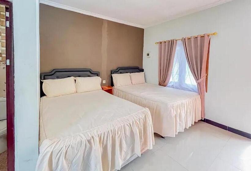Номер Стандарт, Villa Kampoeng City Wonosalam Mitra Reddoorz