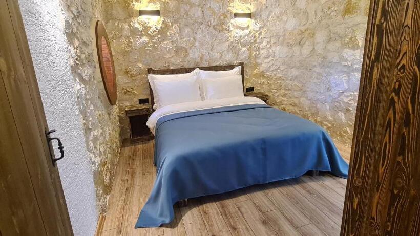 Президентский Люкс, Marisstone Hotels