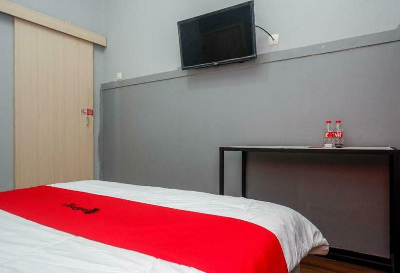 Номер Economy, Reddoorz Near Exit Tol Batang