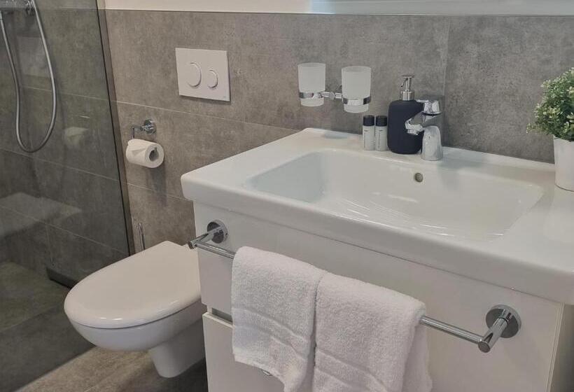 标准间带阳台, Cap1 Boardinghouse