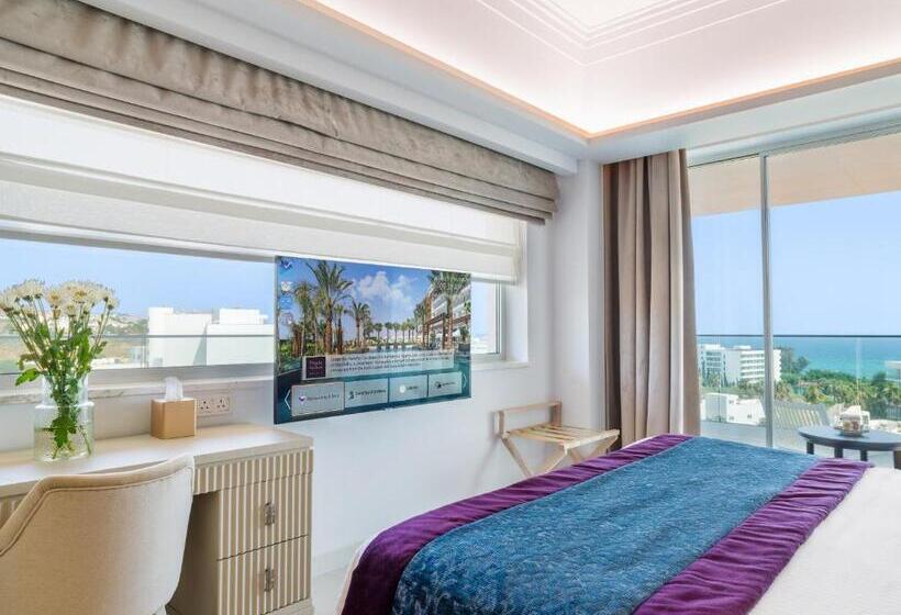 수피리어 전망 룸, Amanti, Madefortwo Hotels   Ayia Napa