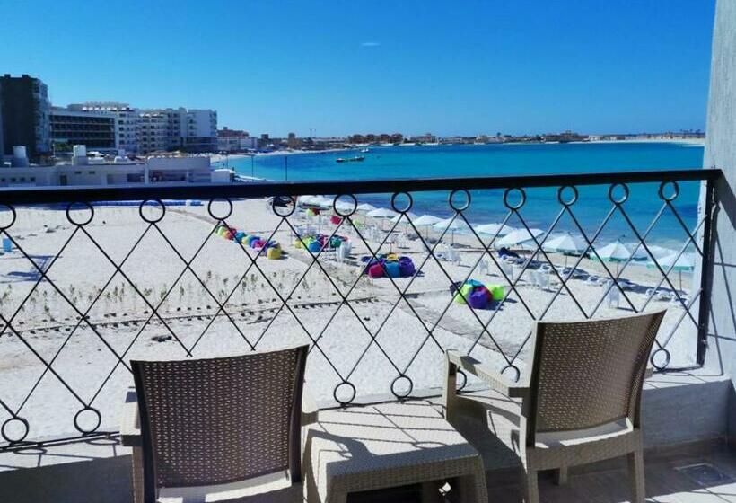 اتاق استاندارد یک نفره با چشم‌انداز دریا, Jewel Beach Matrouh