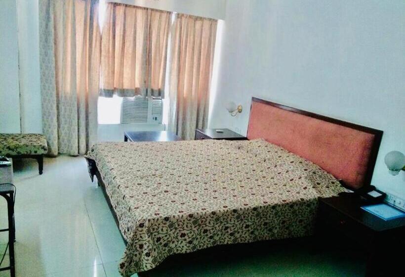 Номер Deluxe, Regency Bina