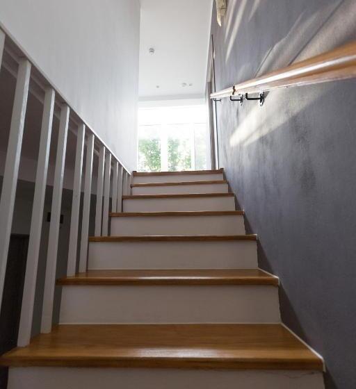 اتاق استاندارد چهار تخته, Casa Ris