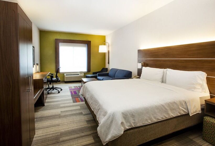 Люкс, Holiday Inn Express Hotel & Suites Bethlehem Airport/allentown Area, An Ihg