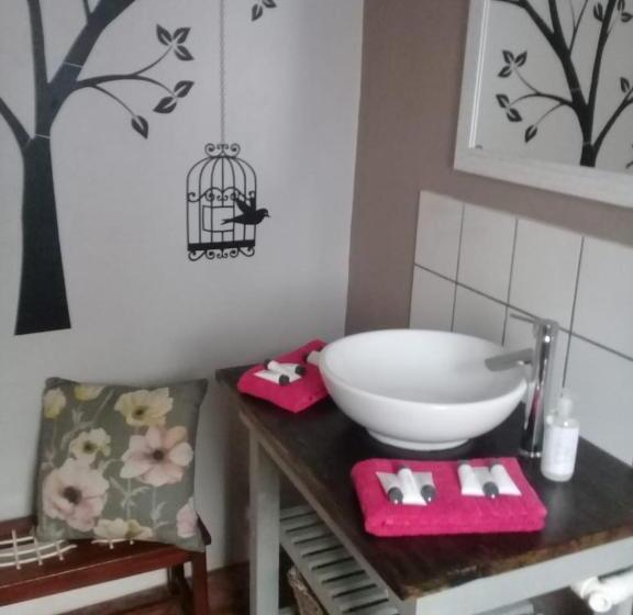 샬레, Carmel Villa B&b Or Self Catering