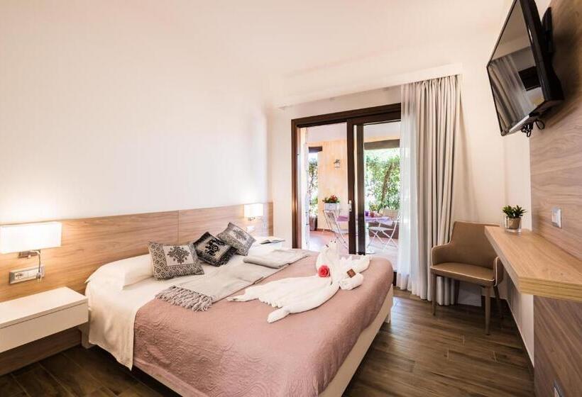 Номер Стандарт, Relais Del Borgo  Domo