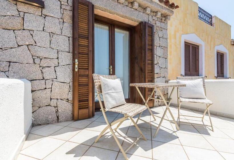 Апартаменты 2 Спальни, Relais Del Borgo  Domo