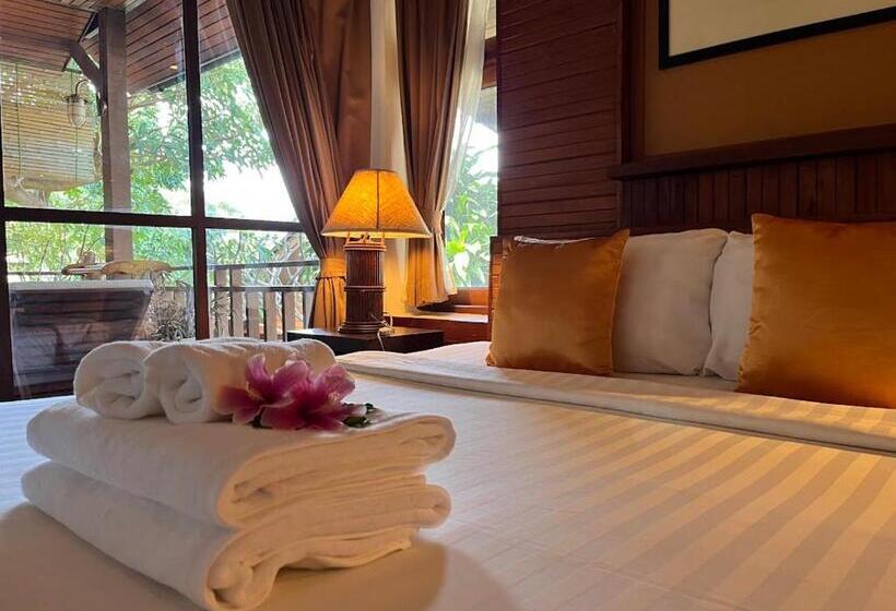 Executive Suite, Green Papaya Beach Resort, Koh Phangan