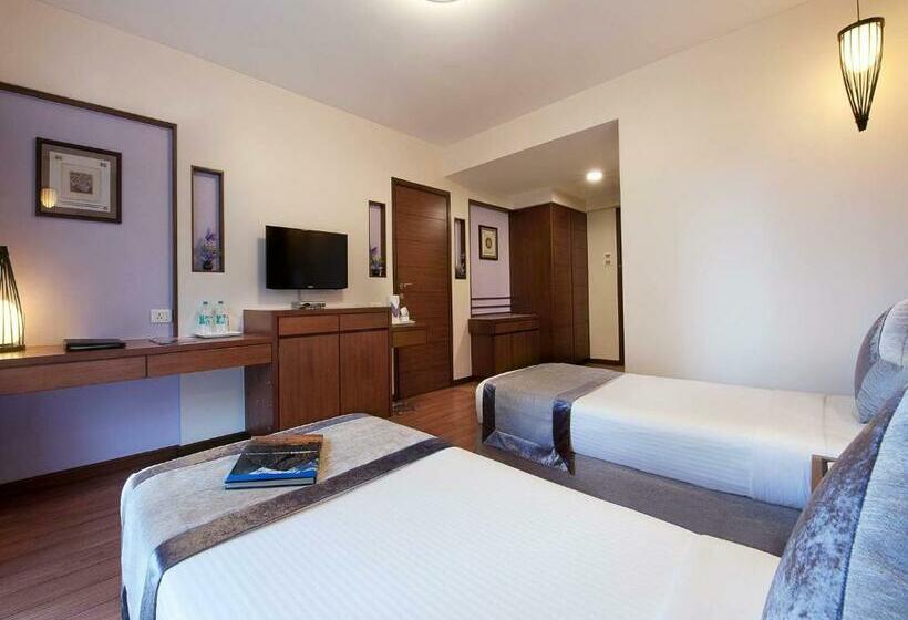 Номер Deluxe, Grand Residency Hotel & Serviced Apartments