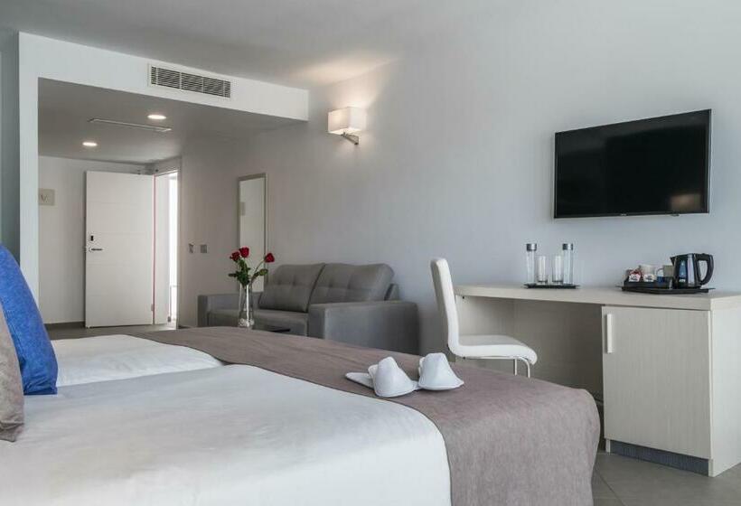 Номер Deluxe Вид на Море Боковой, Aparthotel Esquinzo y Monte del Mar