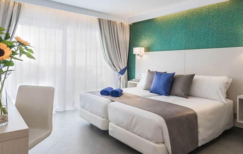 Номер Superior Вид на Сад, Aparthotel Esquinzo y Monte del Mar