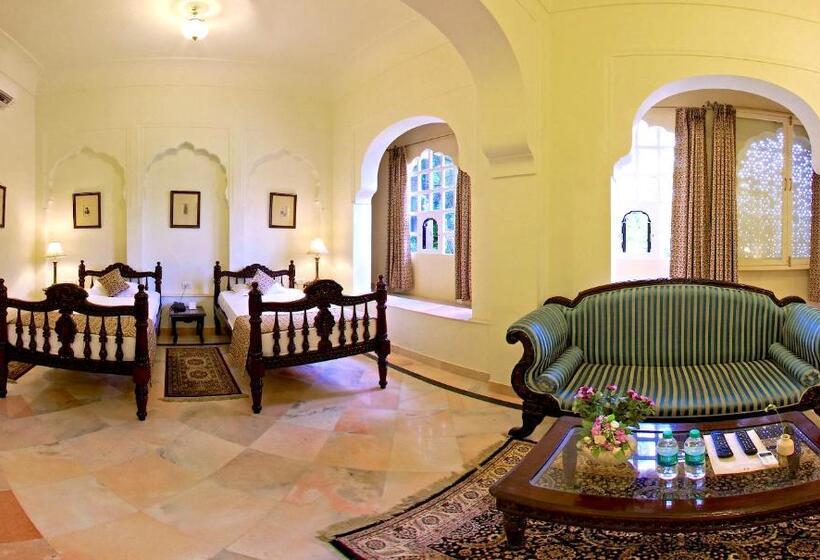 디럭스 룸, Alsisar Haveli   Heritage
