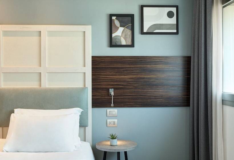 Номер Стандарт, Voco Venice Mestre   The Quid, An Ihg
