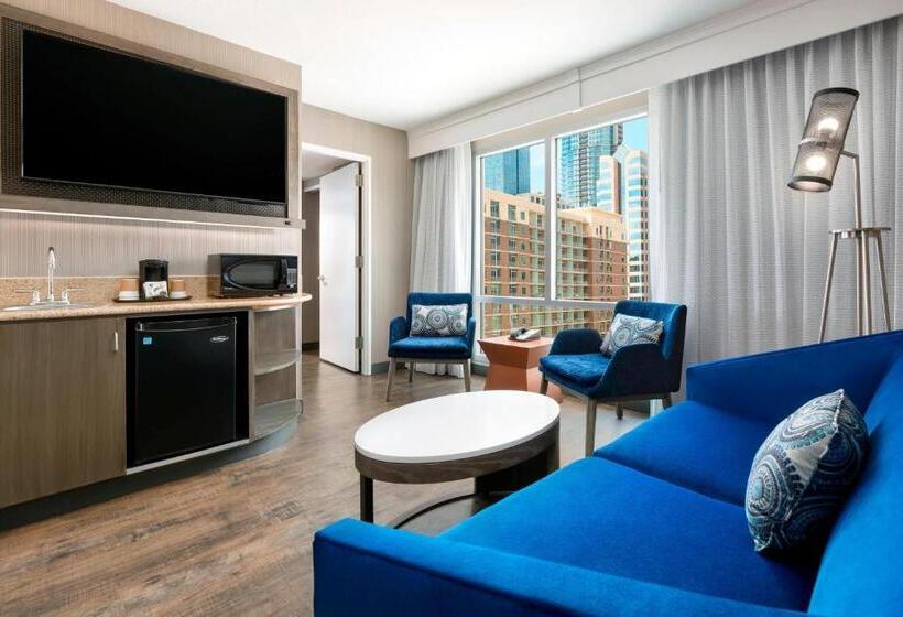 Suite Lit King, Courtyard Austin Downtown/convention Center