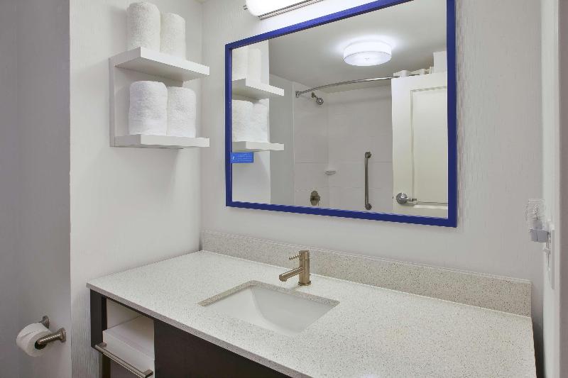 Стандартный Номер Кровать Кинг, Hampton Inn White River Junction