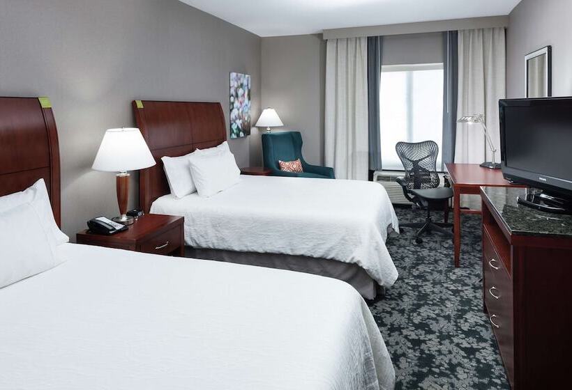 适合残疾人使用的标准间, Hilton Garden Inn Lake Forest Mettawa