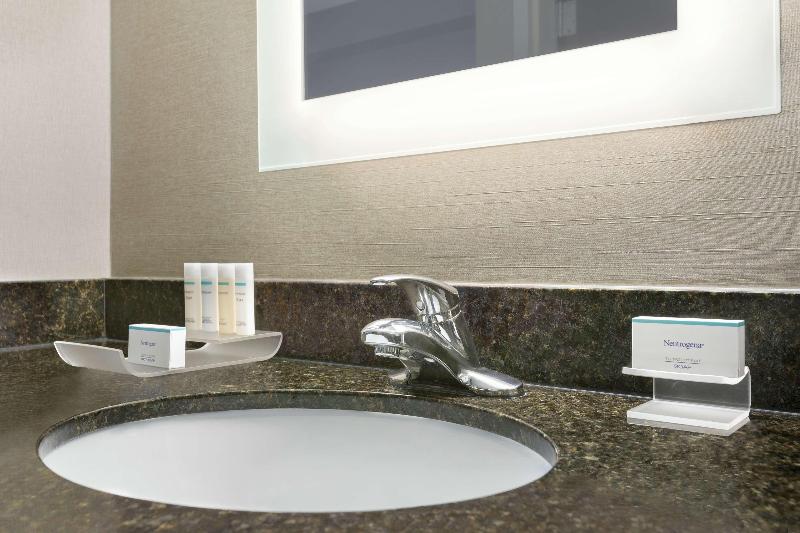 带大床的套房, Homewood Suites By Hilton York