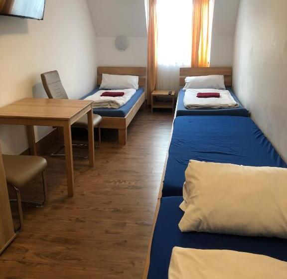 4인용 스탠다드 룸, Pension Schmellergarten