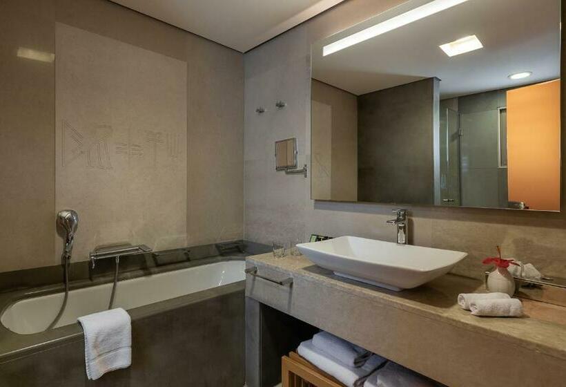 Номер Deluxe, Avra Imperial