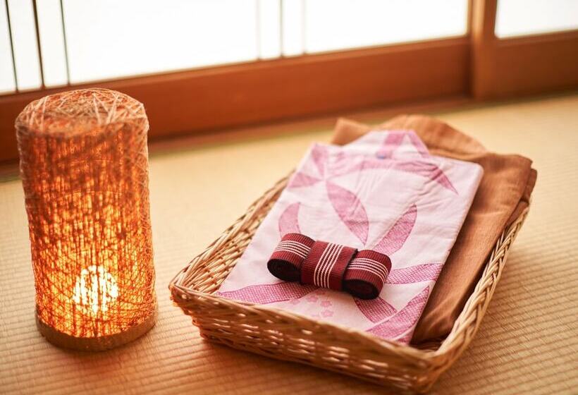 Номер Стандарт, Ooedo Onsen Monogatari Terunoyu