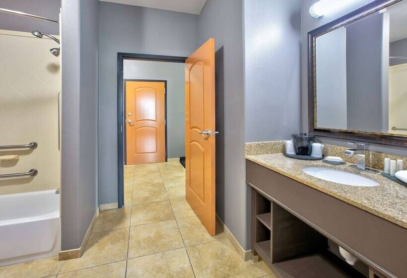 Люкс Адаптированный для Инвалидов, La Quinta By Wyndham Little Rock   Bryant