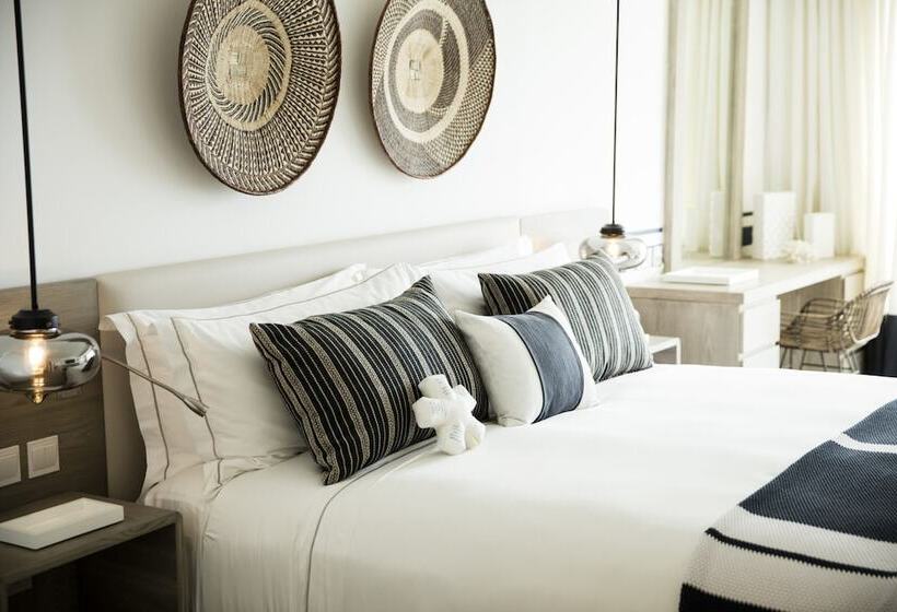 Люкс Повышенной Комфортности, Lux Grand Gaube Resort & Villas