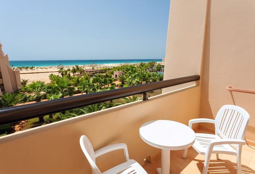 اتاق خانوادگی, Hotel Riu Touareg - All Inclusive