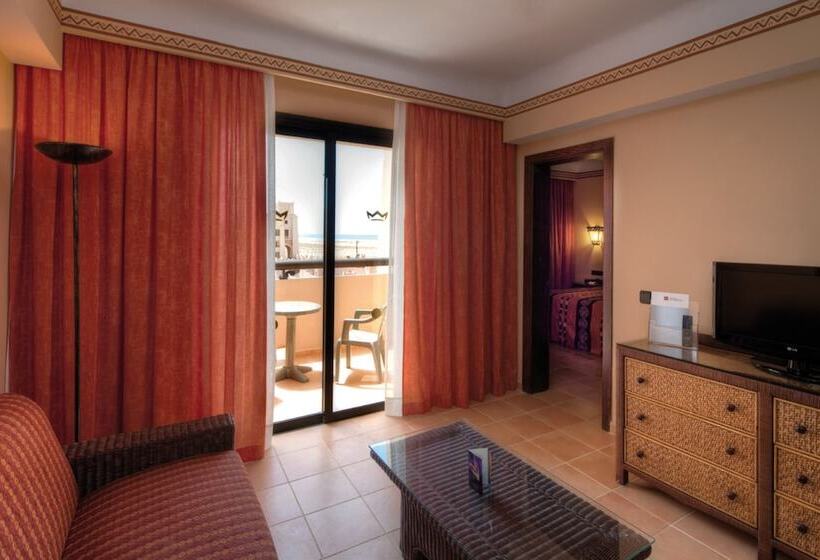 سوییت با چشم‌انداز دریا, Hotel Riu Touareg - All Inclusive