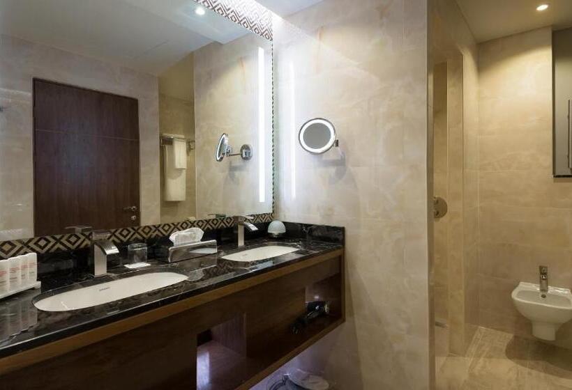스위트, Radisson Blu Hotel Yerevan