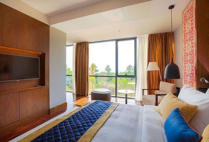 스위트, Radisson Blu Hotel Yerevan