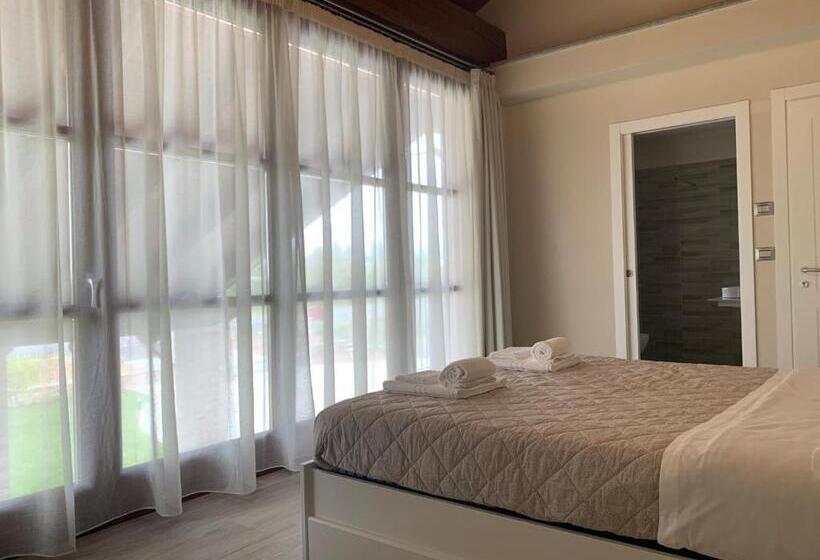 Номер Стандарт Вид на Сад, B&b La Luce Verde