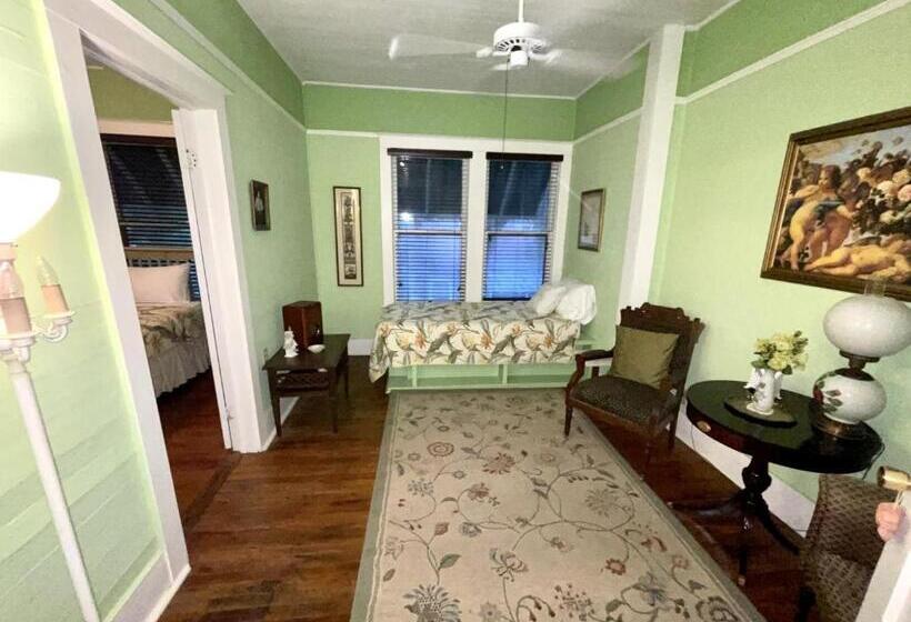 수피리어 룸 가든 전망, Grady House Bed And Breakfast