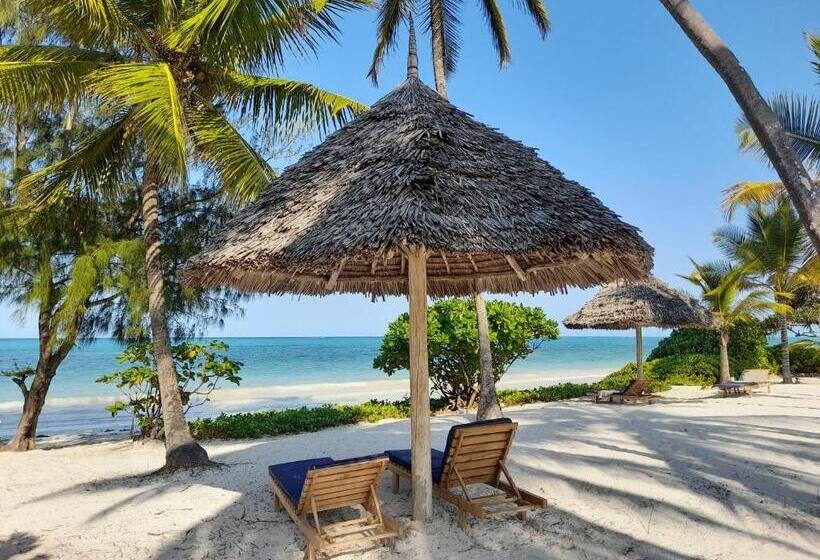 ویلای لوکس 1 خوابه, Kijani Beach Villas