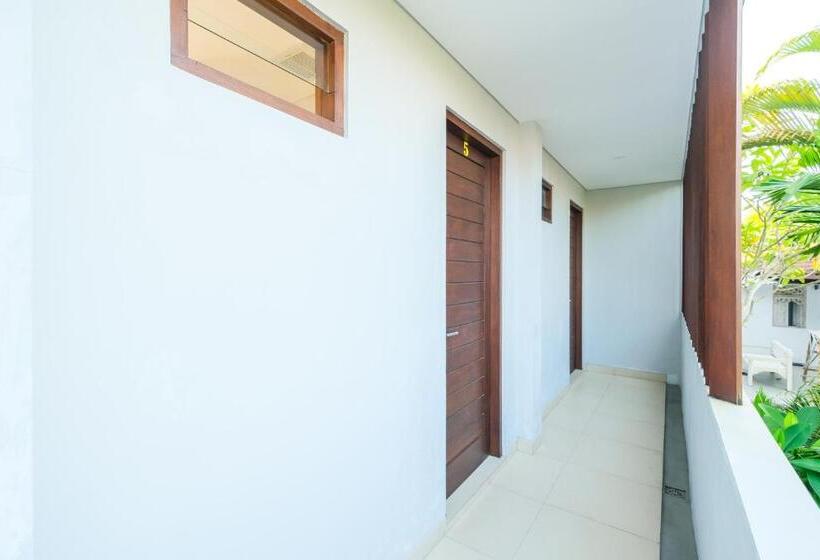 스탠다드 룸, Dharma Guest House Seminyak Redpartner