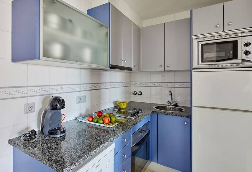Апартаменты 2 Спальни, Apartamentos Centremar