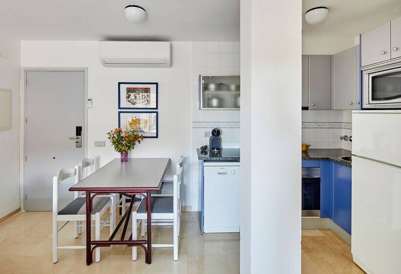 Апартаменты 2 Спальни, Apartamentos Centremar