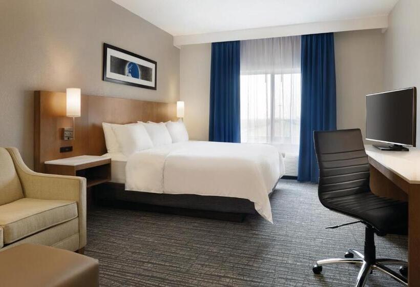Стандартный Номер Кровать Кинг, Radisson Hotel Ames Conference Center At Isu
