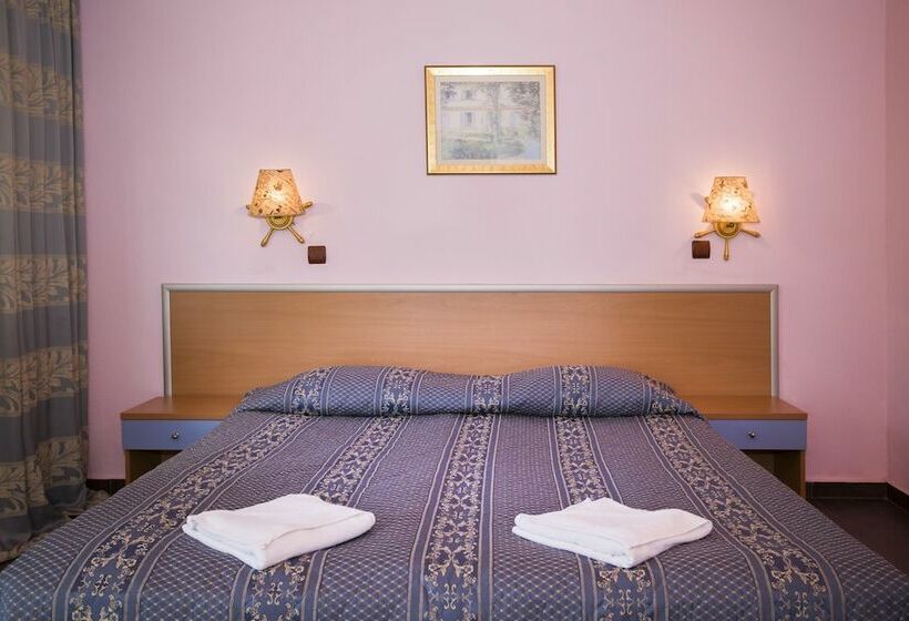 标准间, Villas Elenite