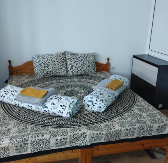 آپارتمان 1 خوابه, Guest House Kami