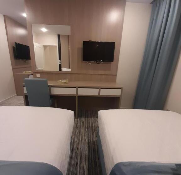 침실 3개 아파트, Al Anoud & Aljawhara Apartments