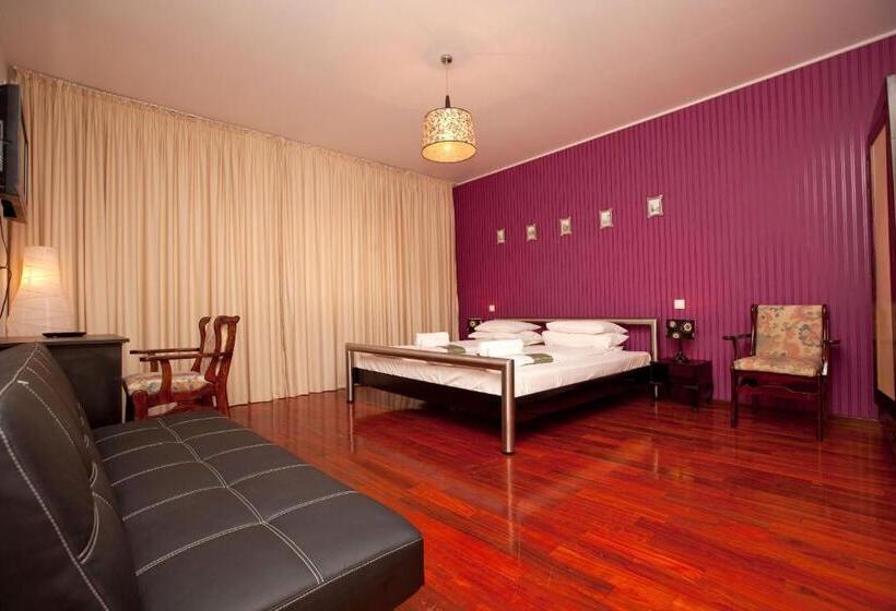 스탠다드 트리플 룸, Pension Dinu Residence